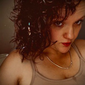 Meet your Posher, Toni